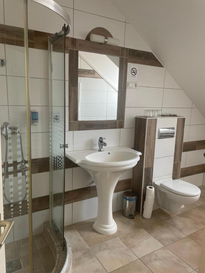 Kastelykert Fogado Hotel Сегед Екстериор снимка