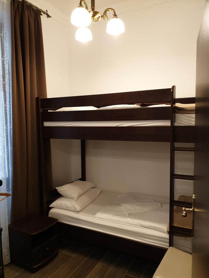 Kastelykert Fogado Hotel Сегед Екстериор снимка